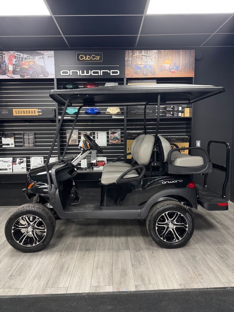 2025 Club Car Onward Lifted 4 Passenger Gas