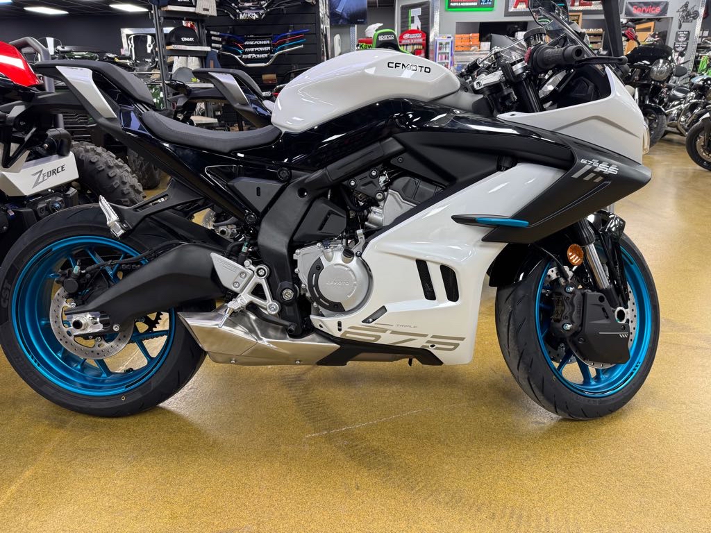 2025 CFMOTO 675SS