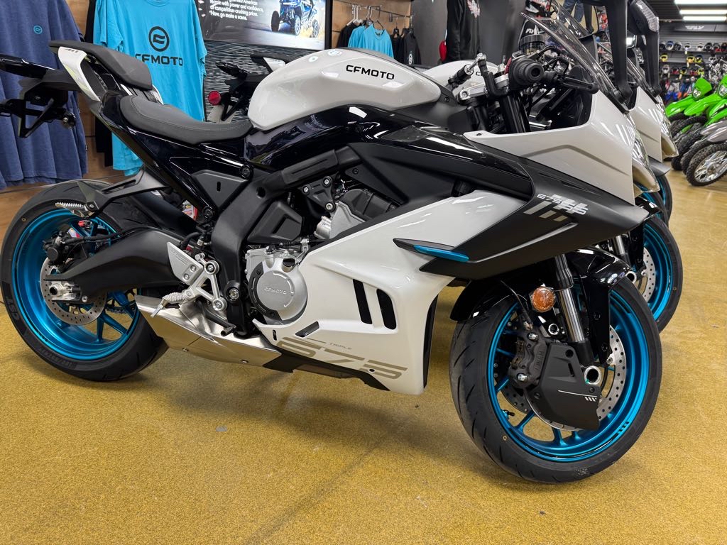 2025 CFMOTO 675SS