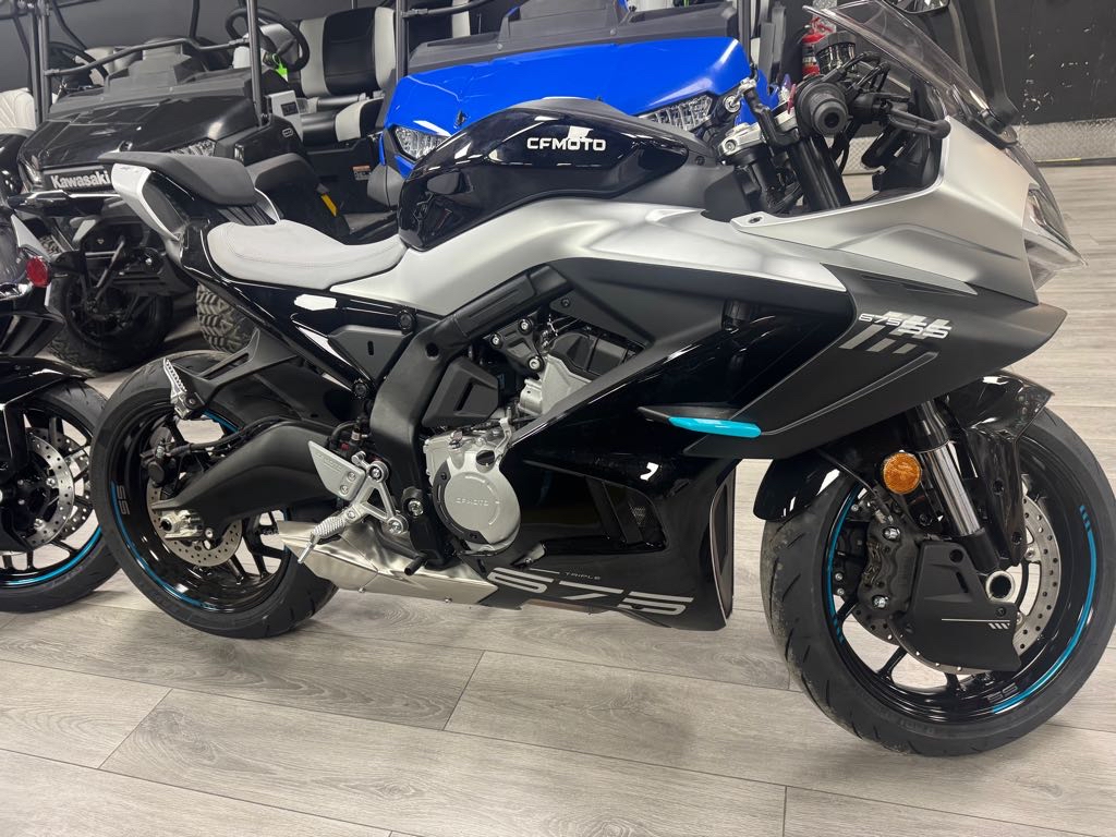 2025 CFMOTO 675SS