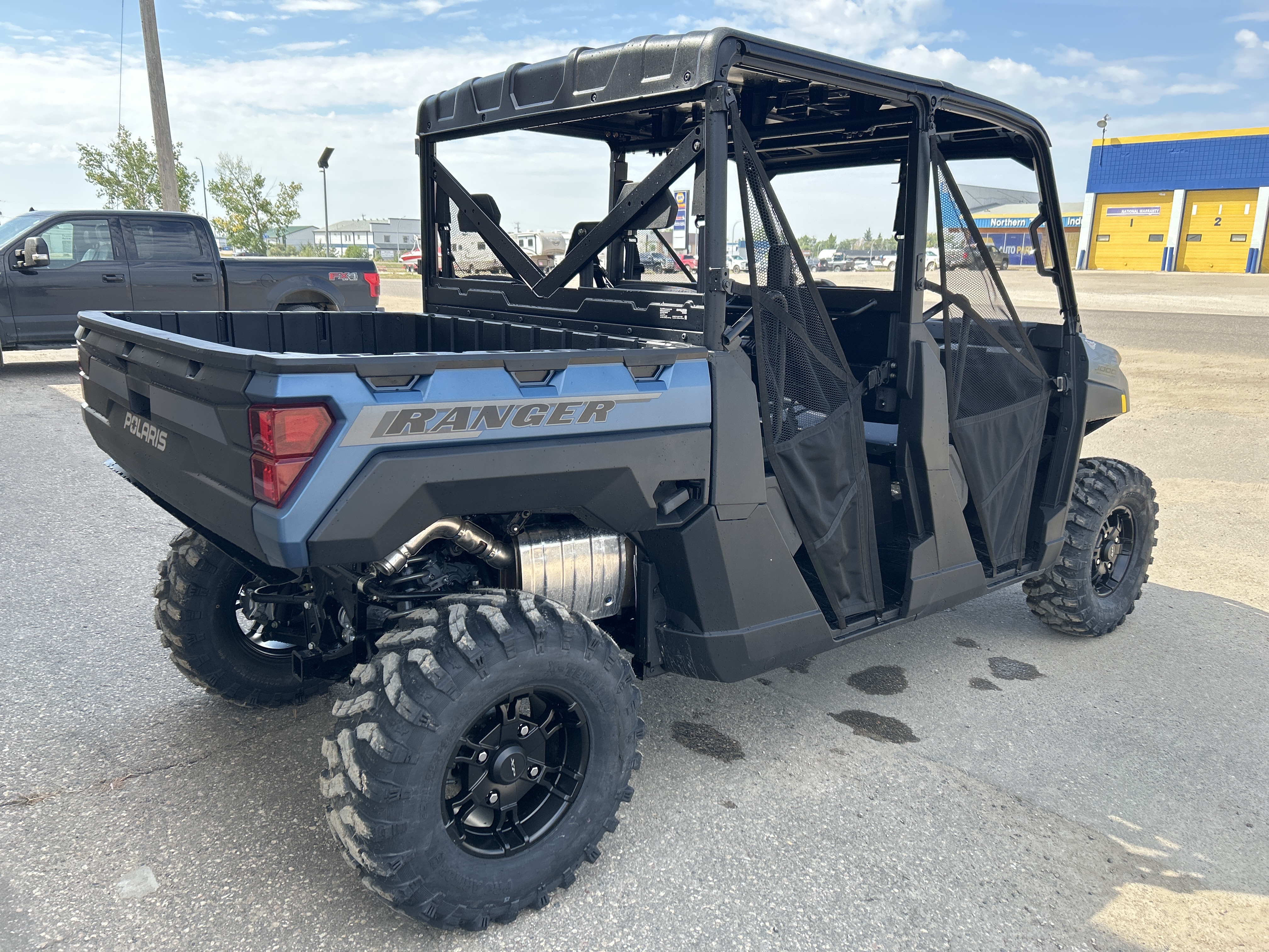 2025 Polaris RANGER CREW XP 1000 PREM - Photo 3