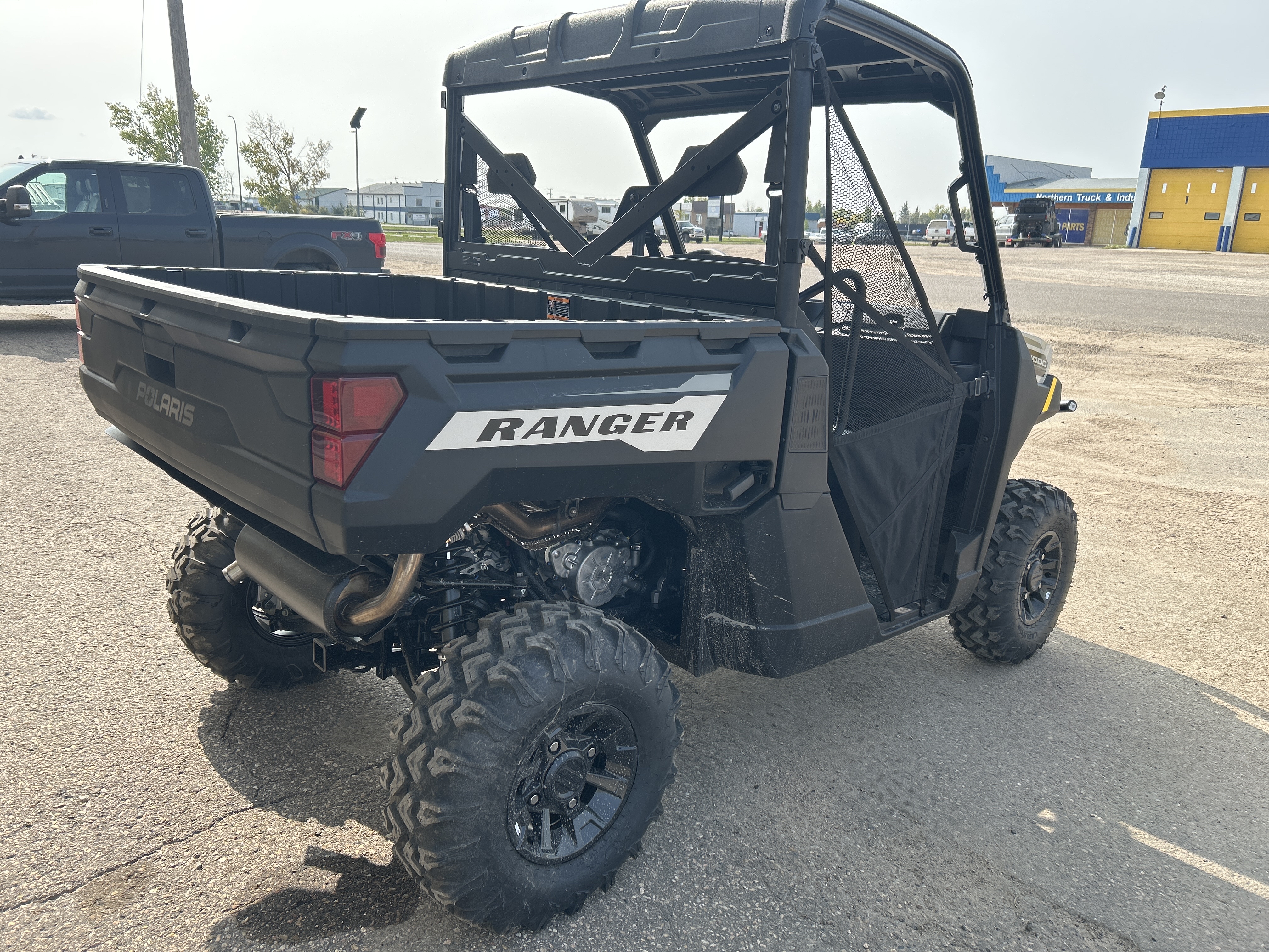 2026 Polaris RANGER 1000 PREMIUM - Photo 3