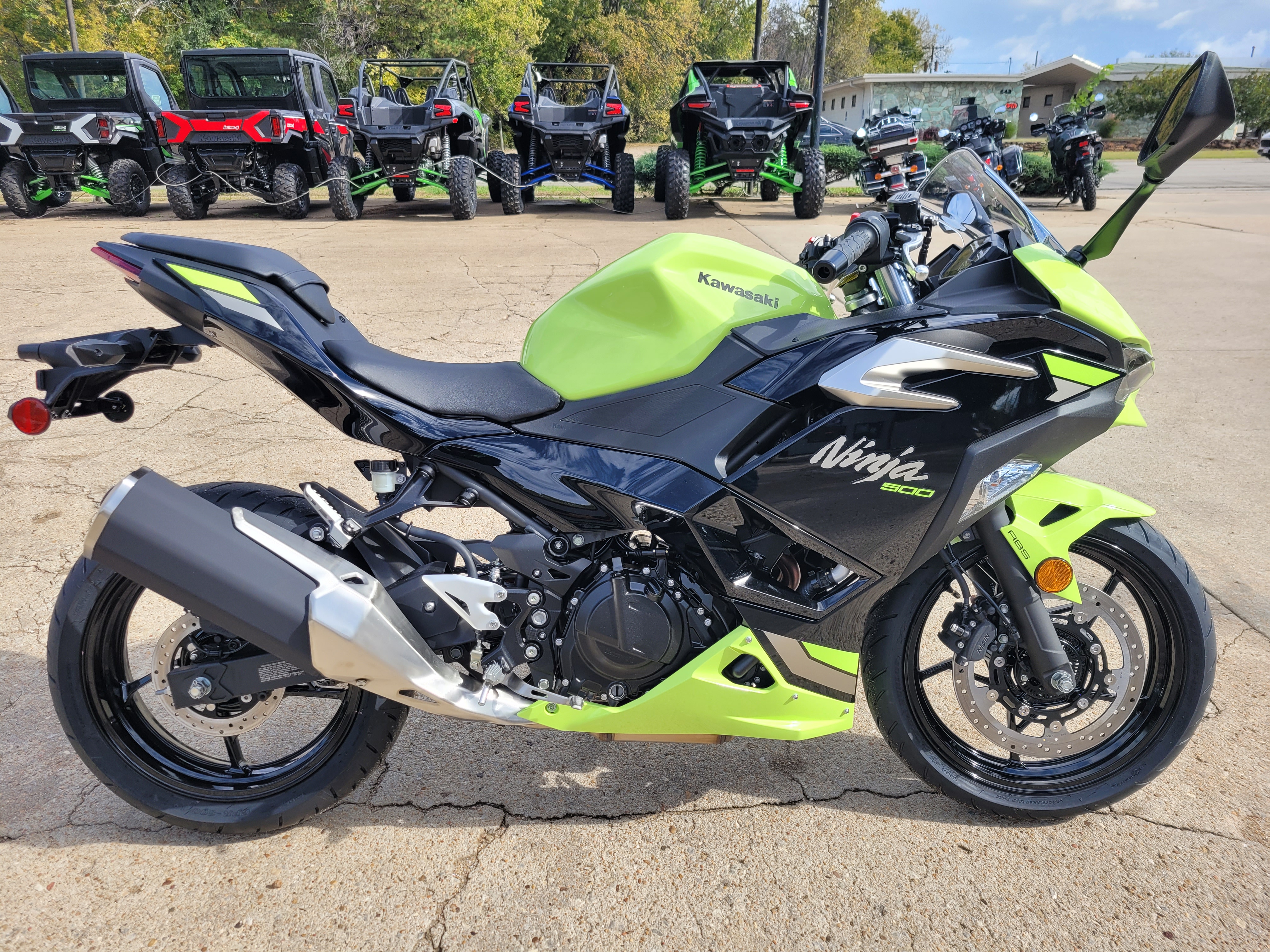 E様✩︎⡱ 5/23(金)〜6/5(木) 2026 Kawasaki EX500 Ninja 500 ABS for Sale | Kawasaki of Salina