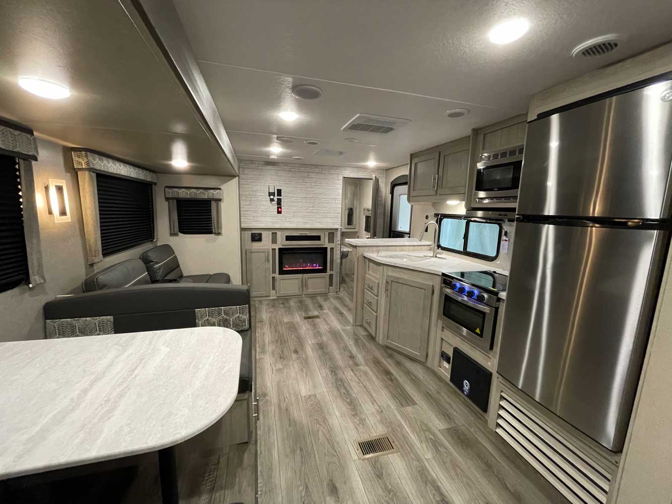 2022 Coachmen Catalina Travel Trailers CAT243RBSLE - Photo 7