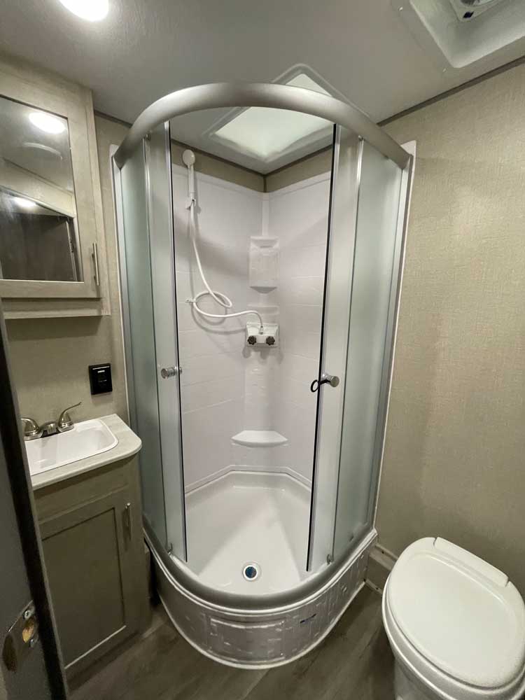 2022 Coachmen Catalina Travel Trailers CAT243RBSLE - Photo 13
