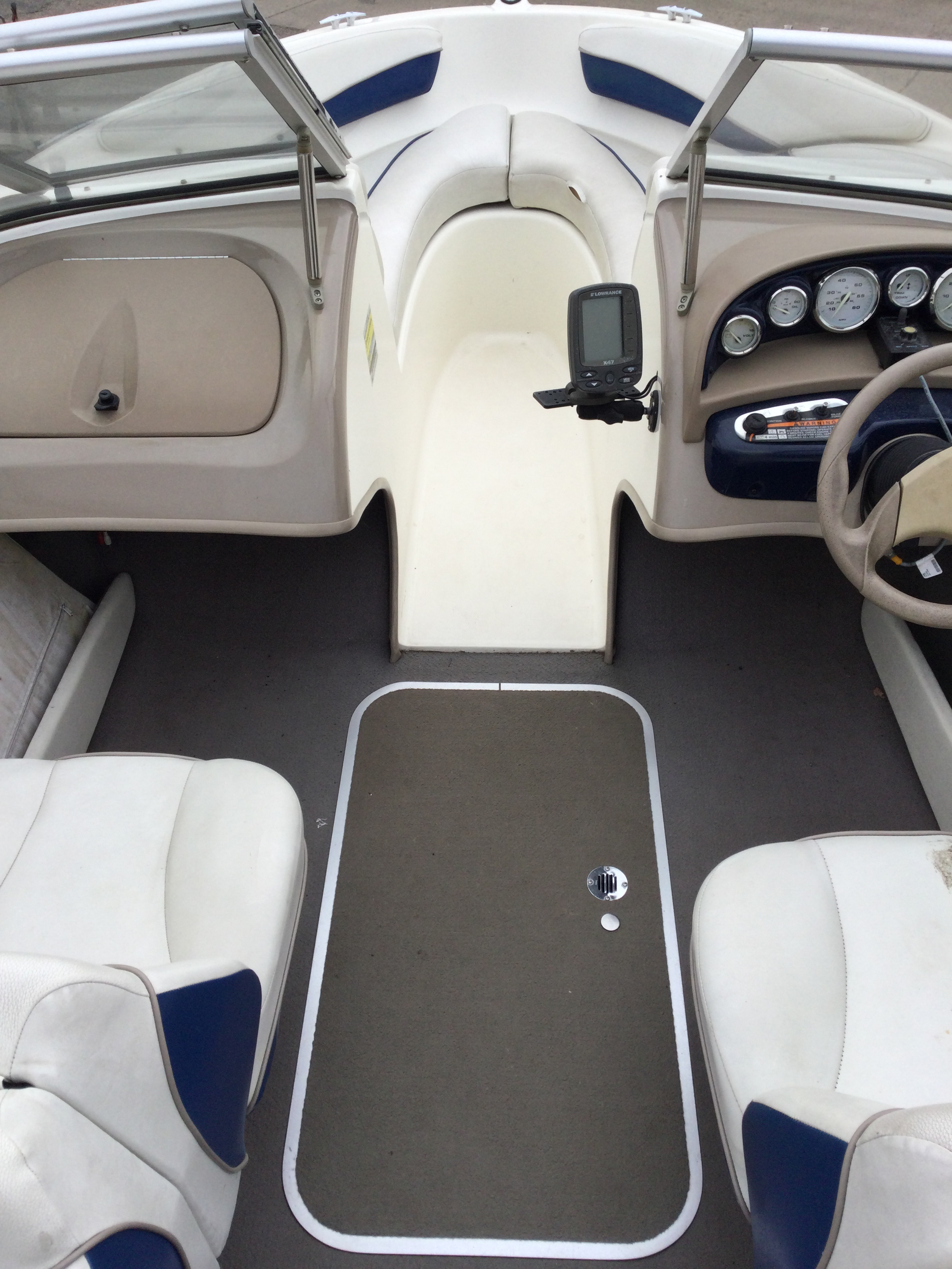 2004 Bayliner CAPRI 185 BR 3.0L - Photo 17