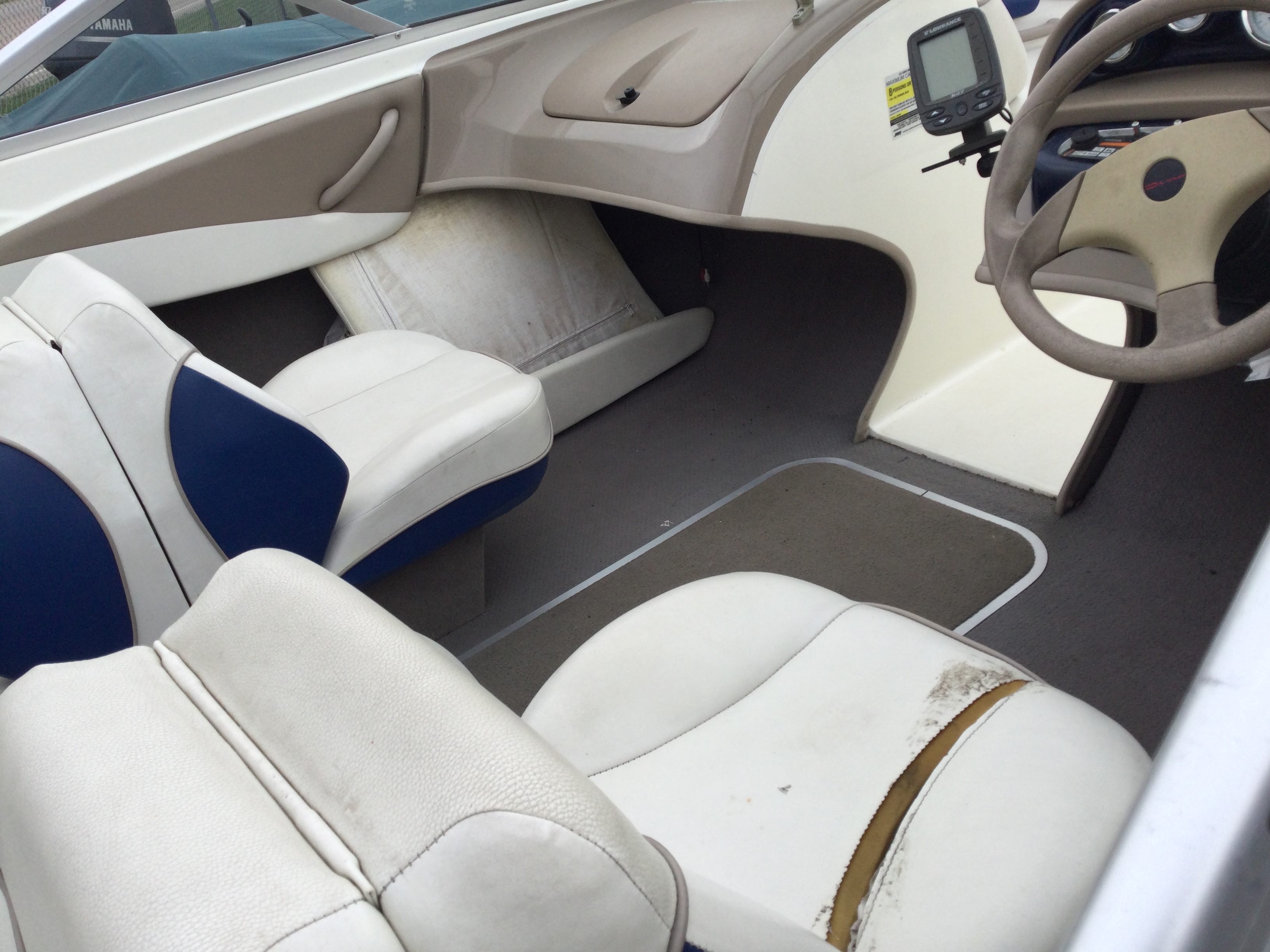 2004 Bayliner CAPRI 185 BR 3.0L - Photo 11