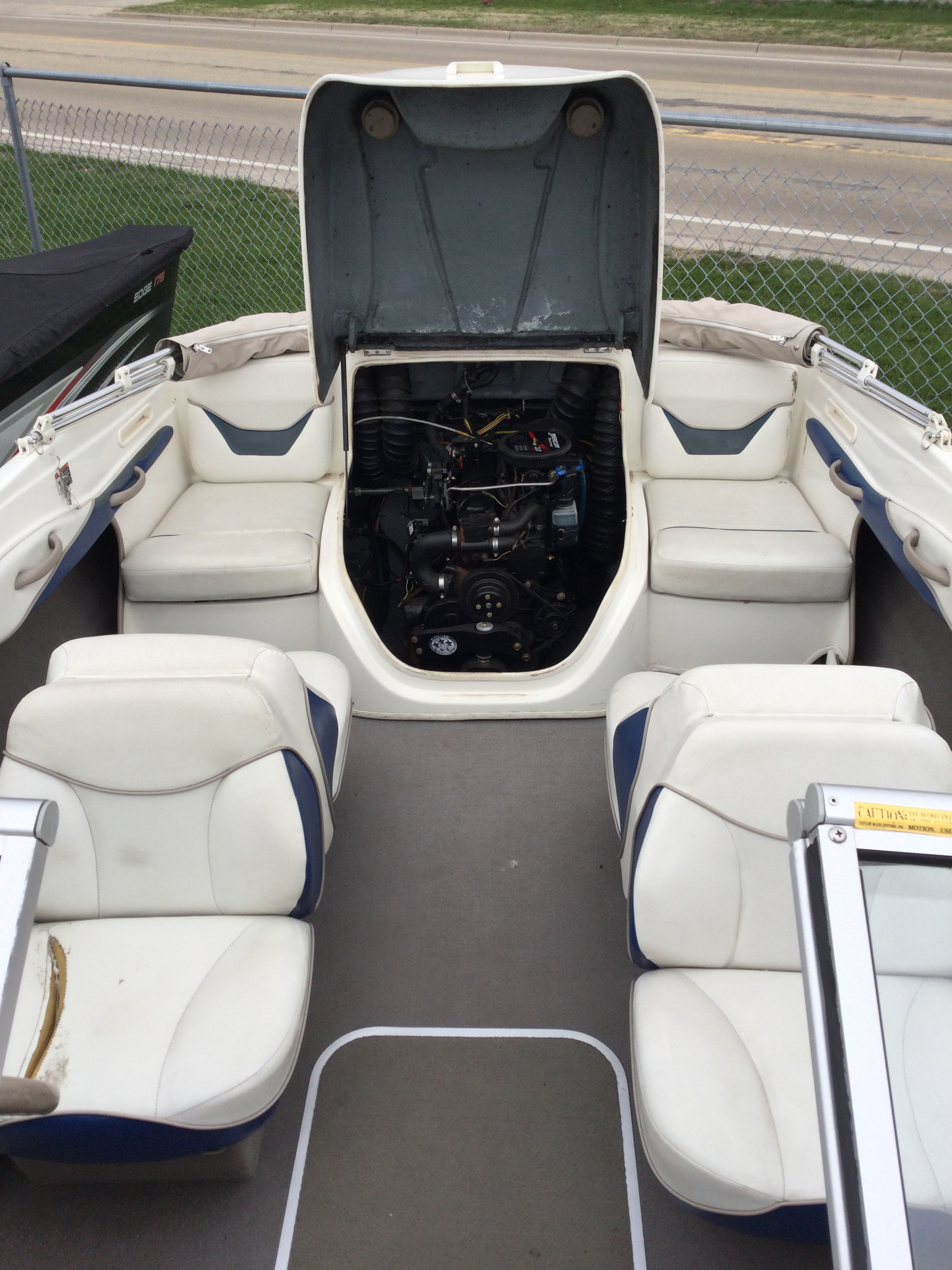 2004 Bayliner CAPRI 185 BR 3.0L - Photo 14