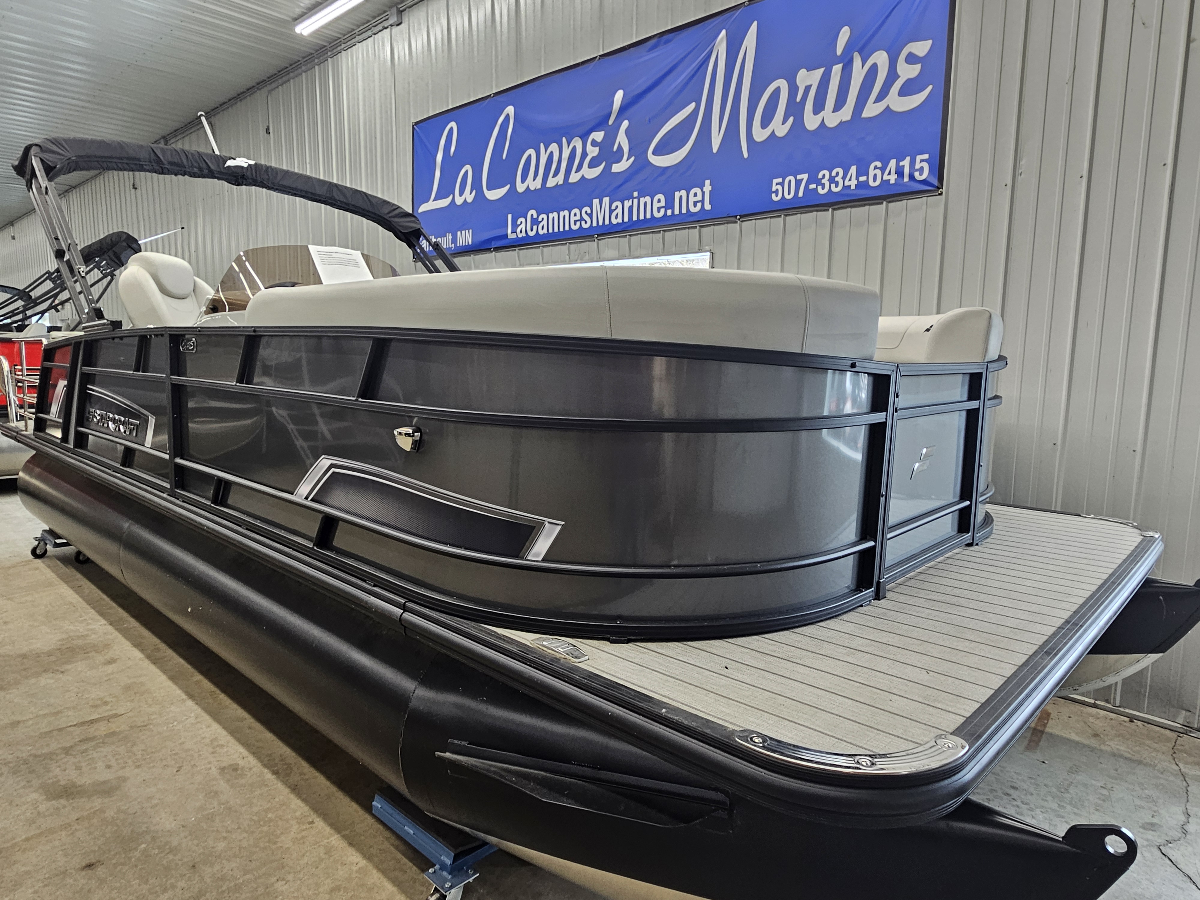 New/Utility 2023 Pontoons from Starcraft La Canne's Marine Inc