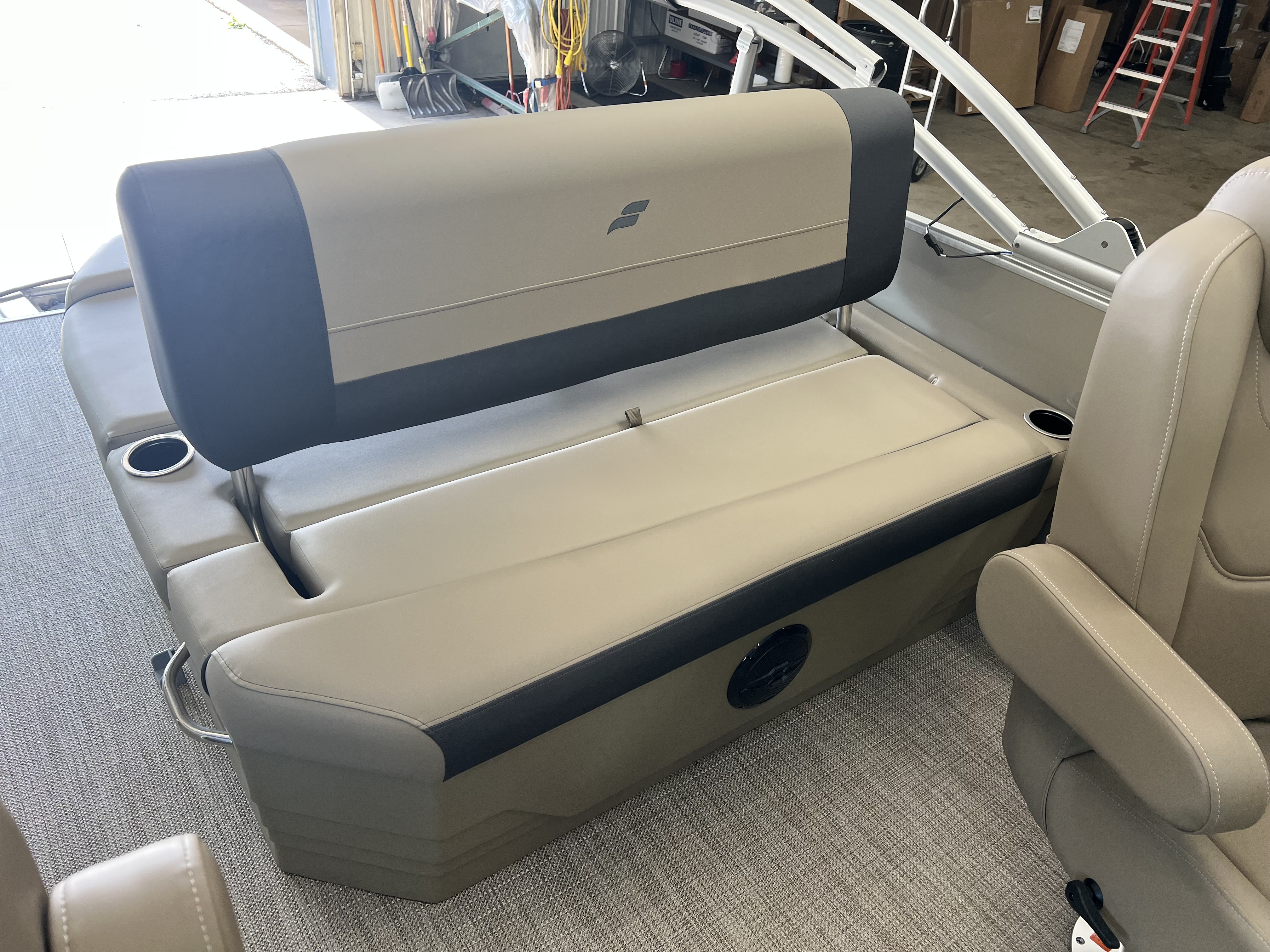 2025 Starcraft SOLD - Photo 7