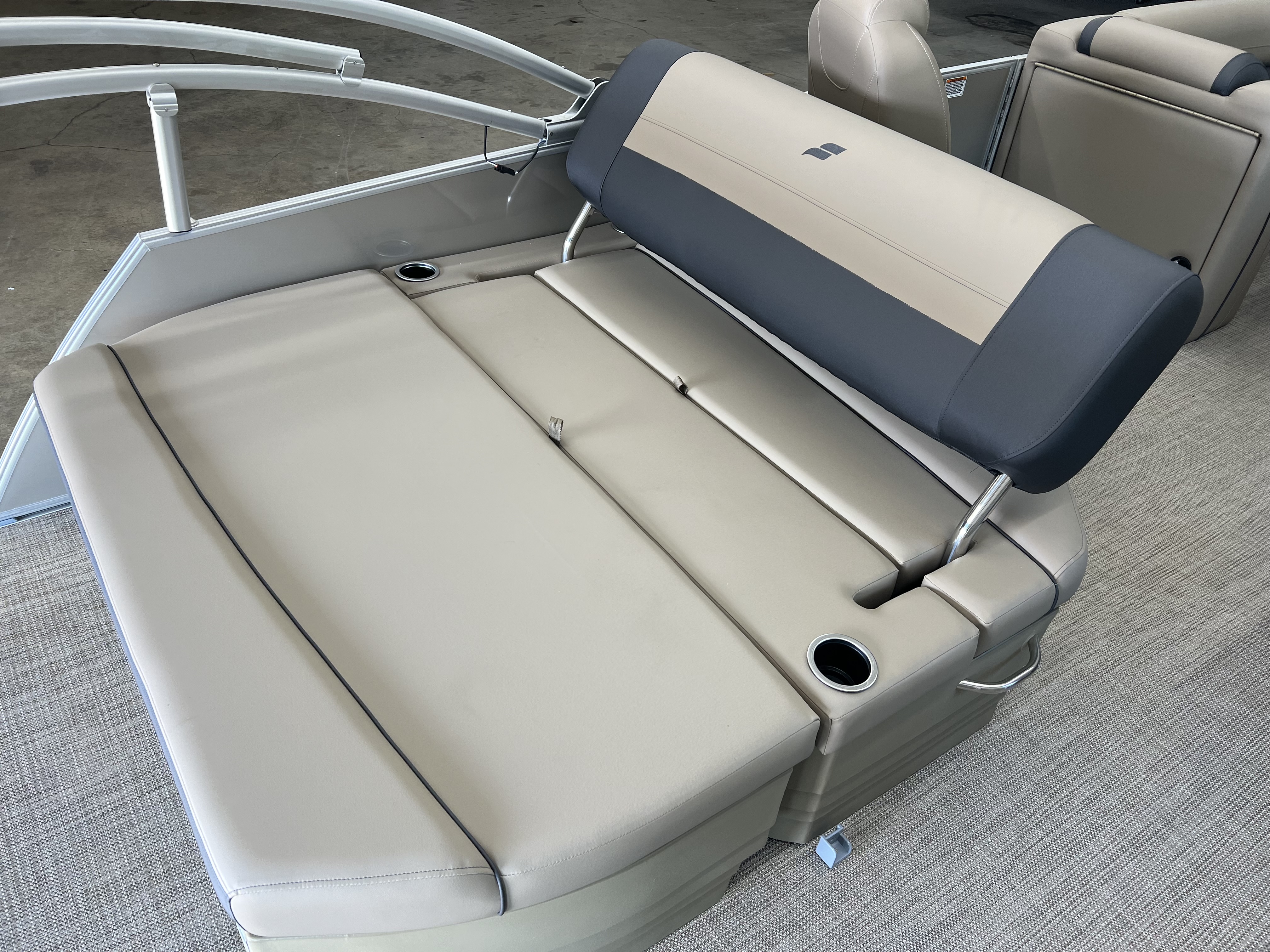 2025 Starcraft SOLD - Photo 8