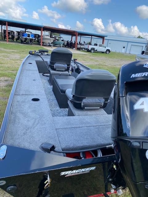 2026 Tracker Boats PANFISH 17 - Photo 5