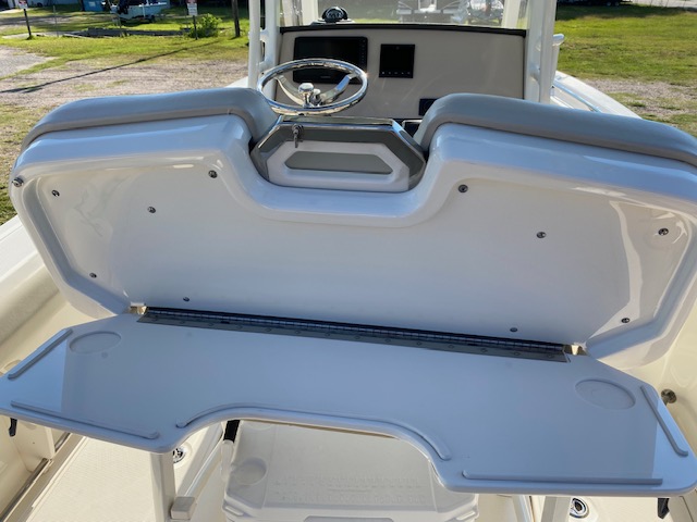 2021 Boston Whaler 230 Outrage - Photo 16