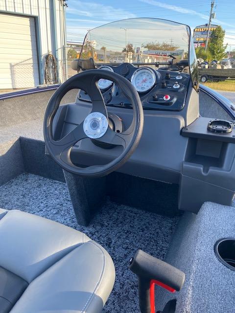 2026 Tracker Boats SUPER GUIDE V16SC - Photo 5