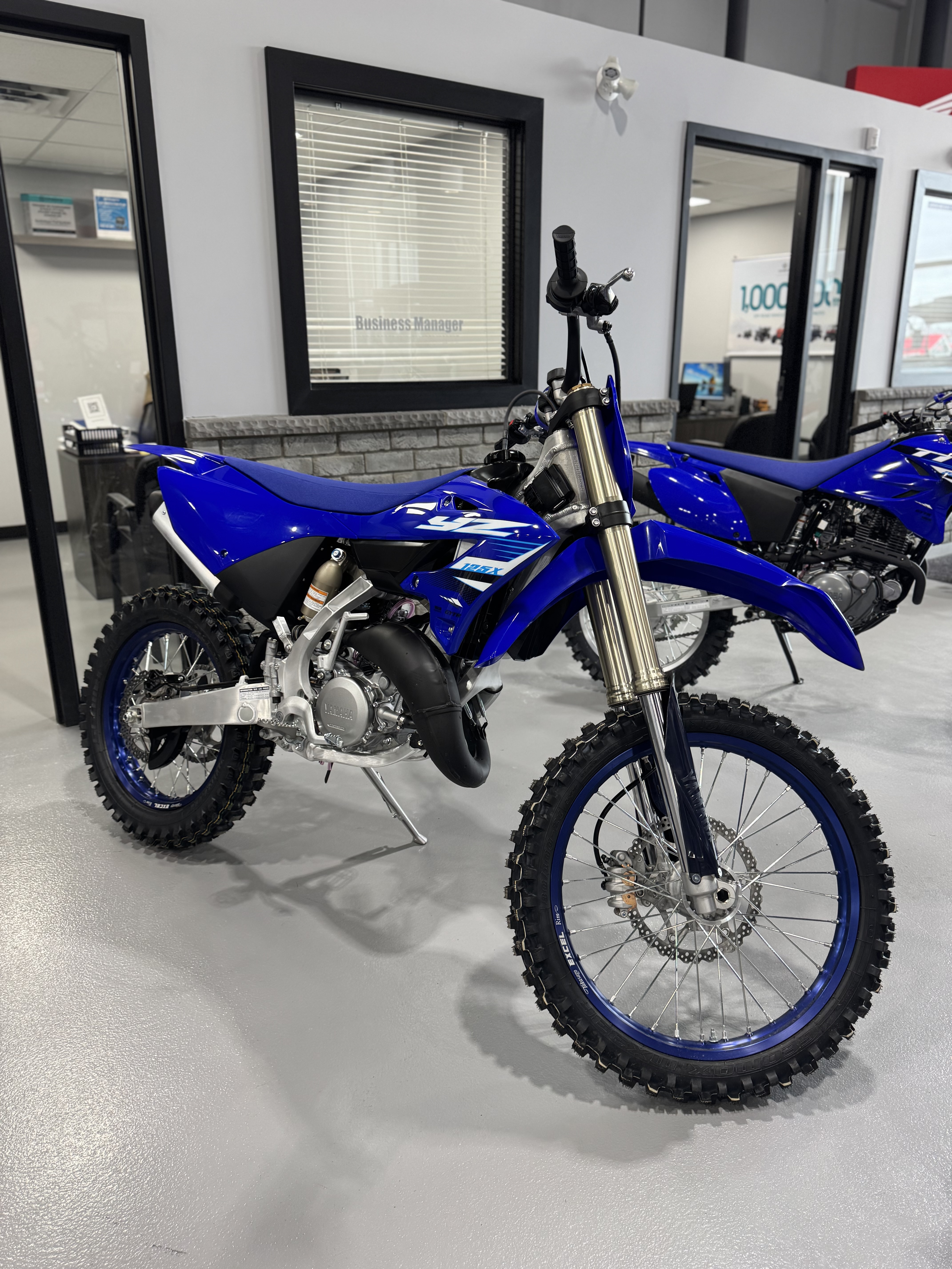 Max Yavno マックス・ヤヴノ MONTURA Store（モンチュラ ストア） Web 通販 「YARU TEKNO GTX