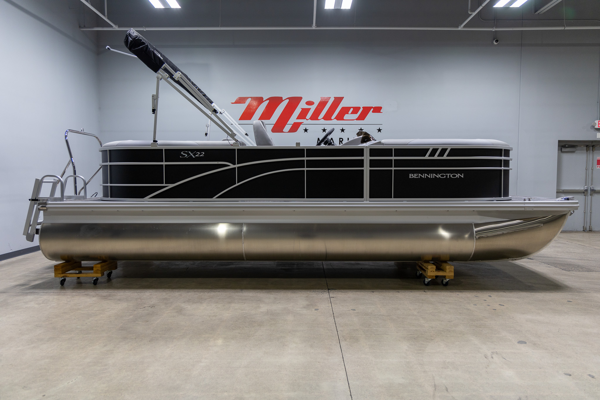 Bennington Pontoon Dealer Near Me