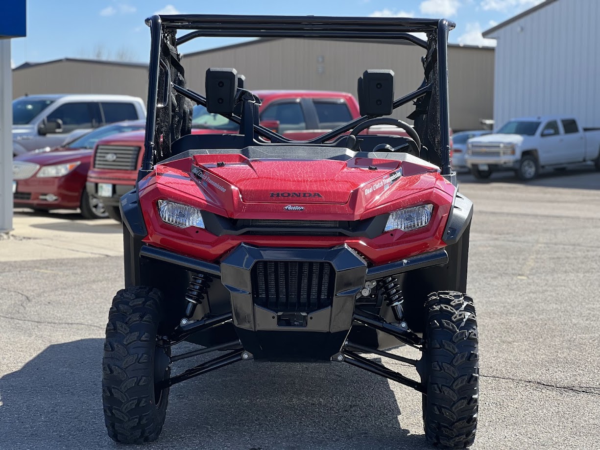 2024 Honda PIONEER 1000-6 DLX CREW - Photo 2