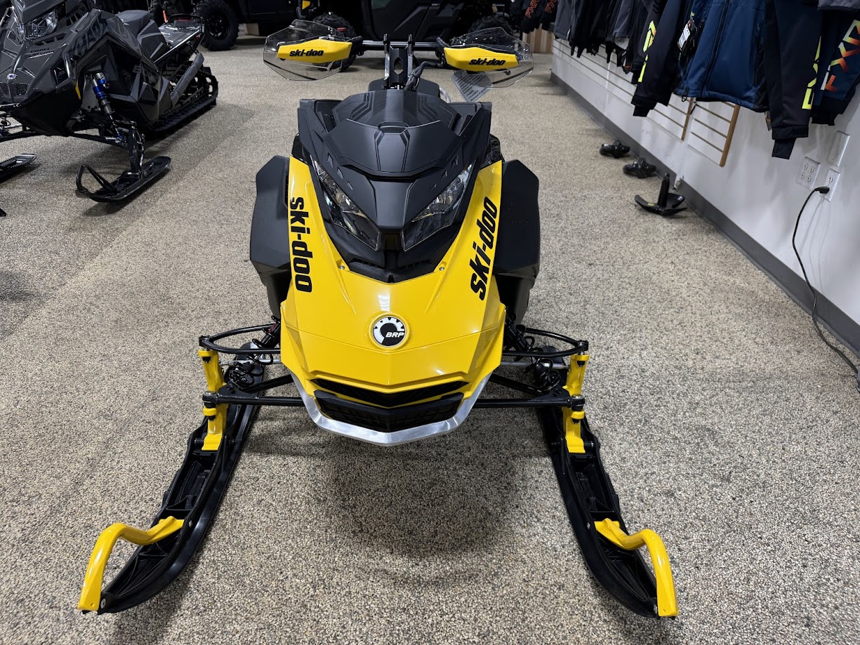 2025 Ski-Doo MXZ NEO+ 600 EFI 1.25" E.S - Photo 2