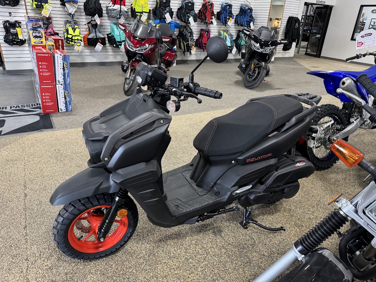 2024 Yamaha Zuma 125 - Photo 3
