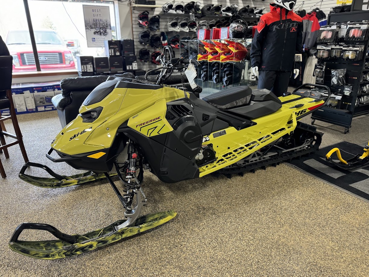 2025 Ski-Doo FREERIDE 146 850ETEC 2.5" ES W/10.25DISPLAY