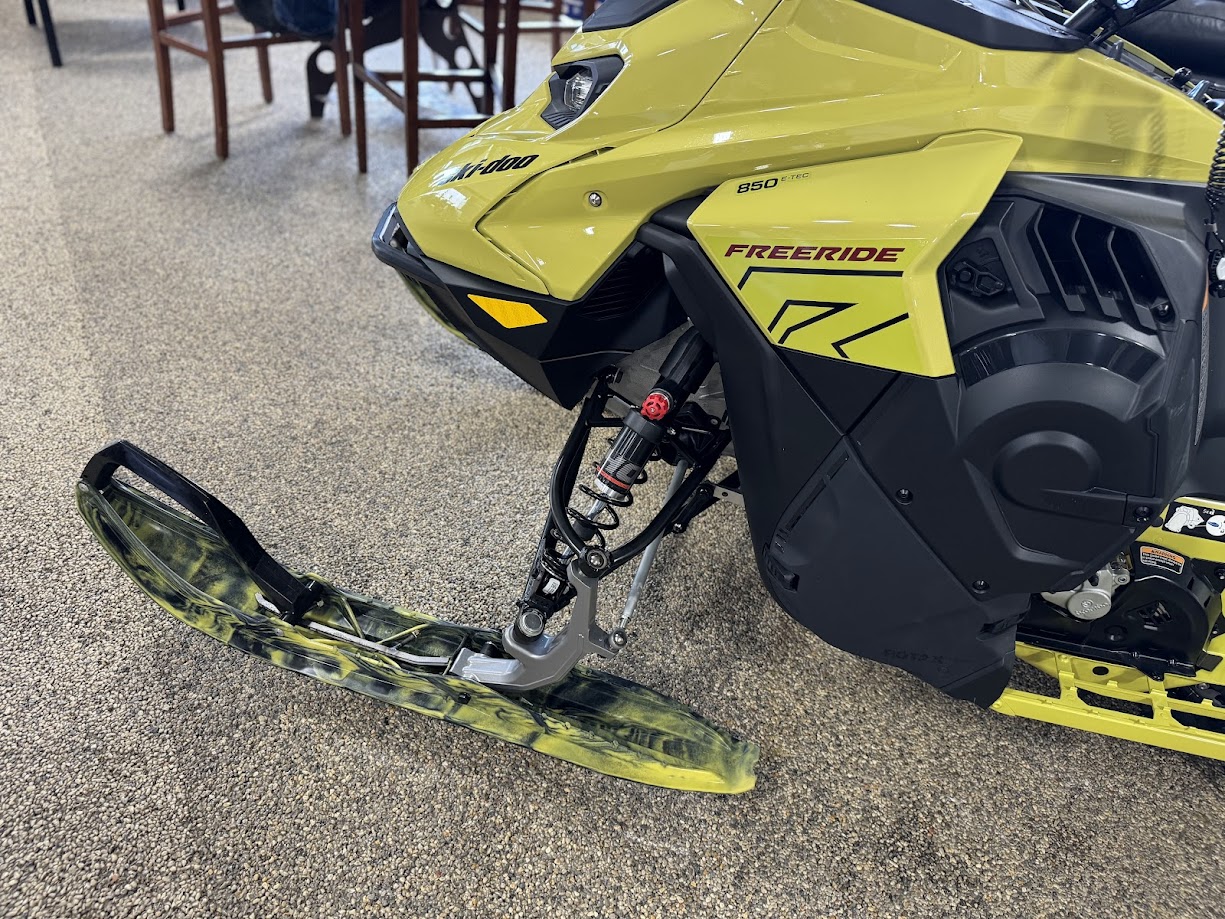 2025 Ski-Doo FREERIDE 146 850ETEC 2.5" ES W/10.25DISPLAY - Photo 8