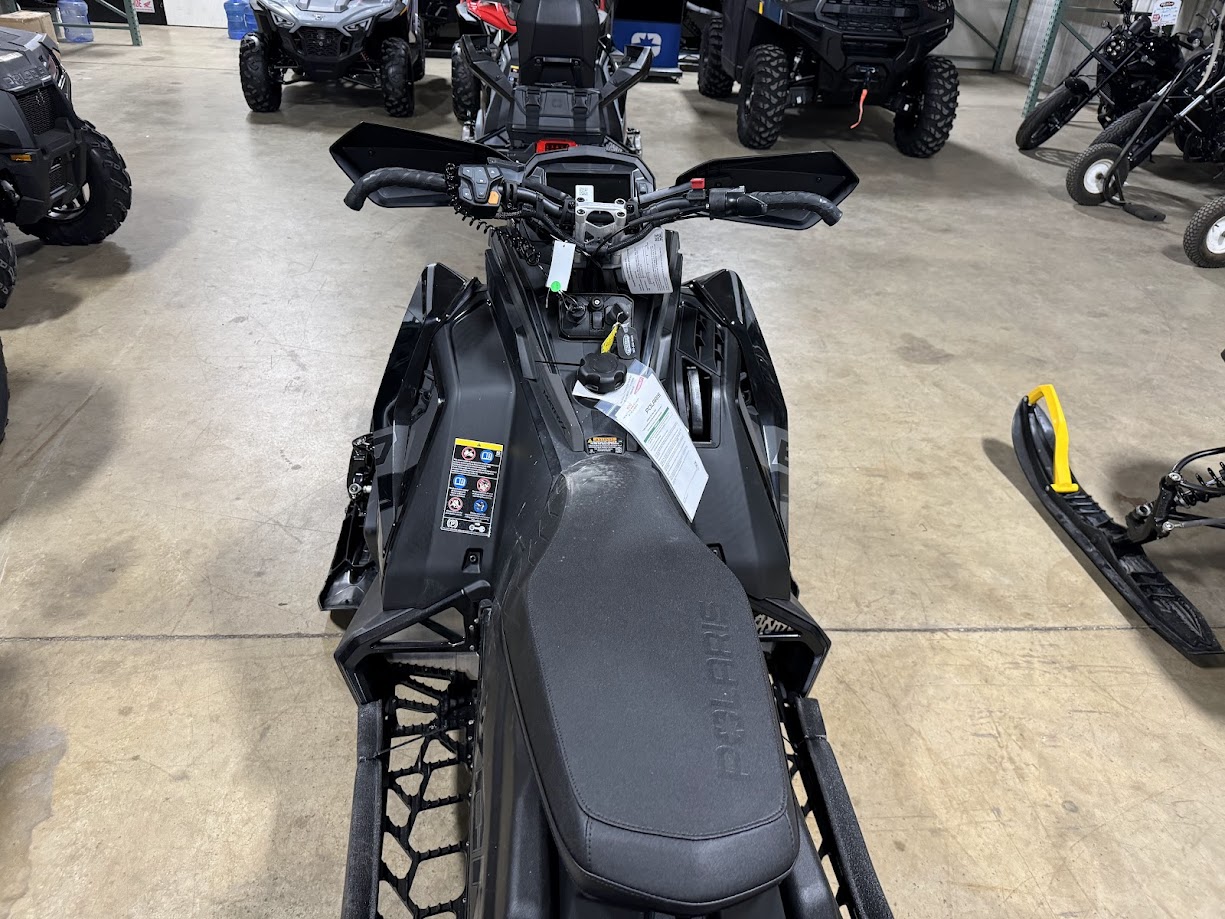2025 Polaris 650 INDY XCR 136 - Photo 5