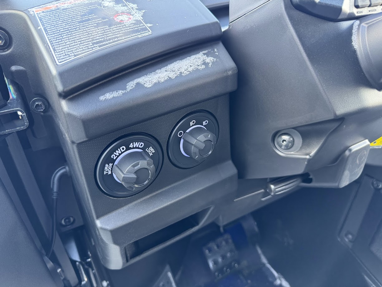 2025 Yamaha Wolverine RMAX4 1000 XT-R - Photo 10