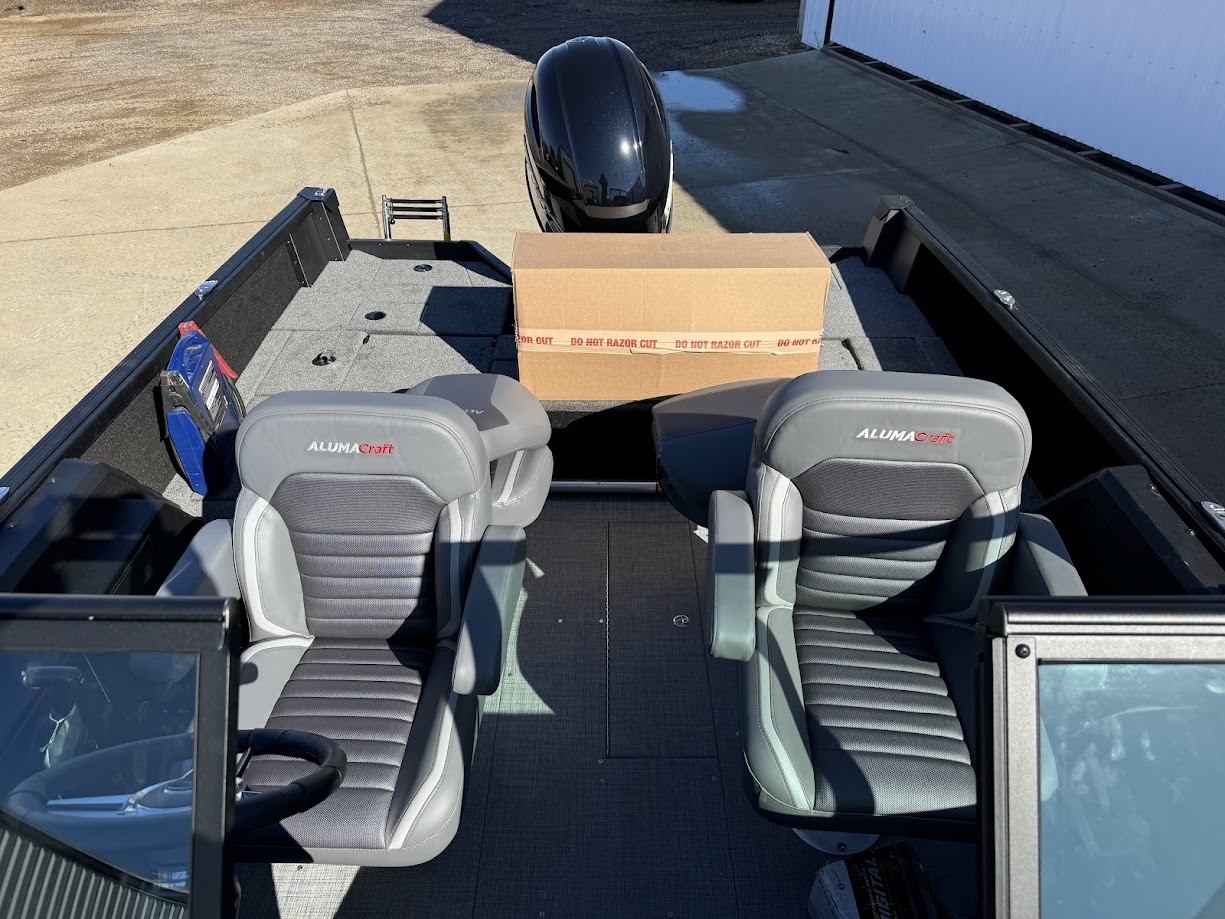 2025 Alumacraft COMPETITOR 175X SP - Photo 13