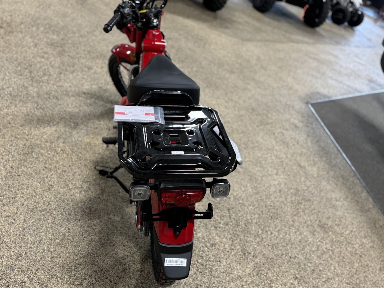 2025 Honda Trail 125 - Photo 4
