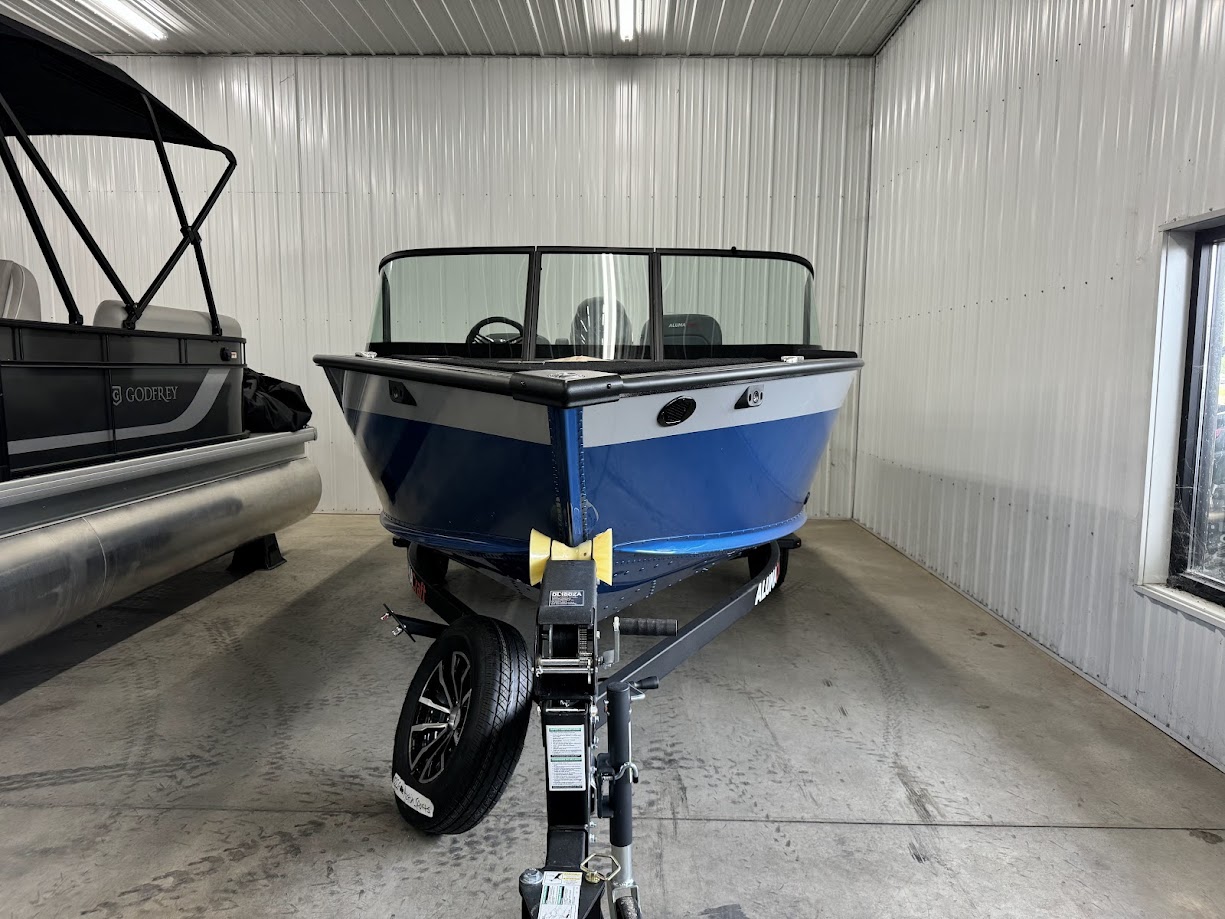 2025 Alumacraft COMPETITOR 185X SP FSX - Photo 2
