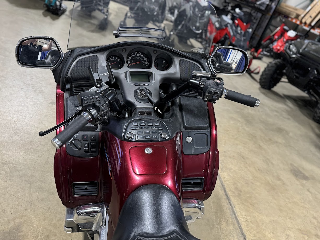 2005 Honda GOLDWING Base - Photo 6