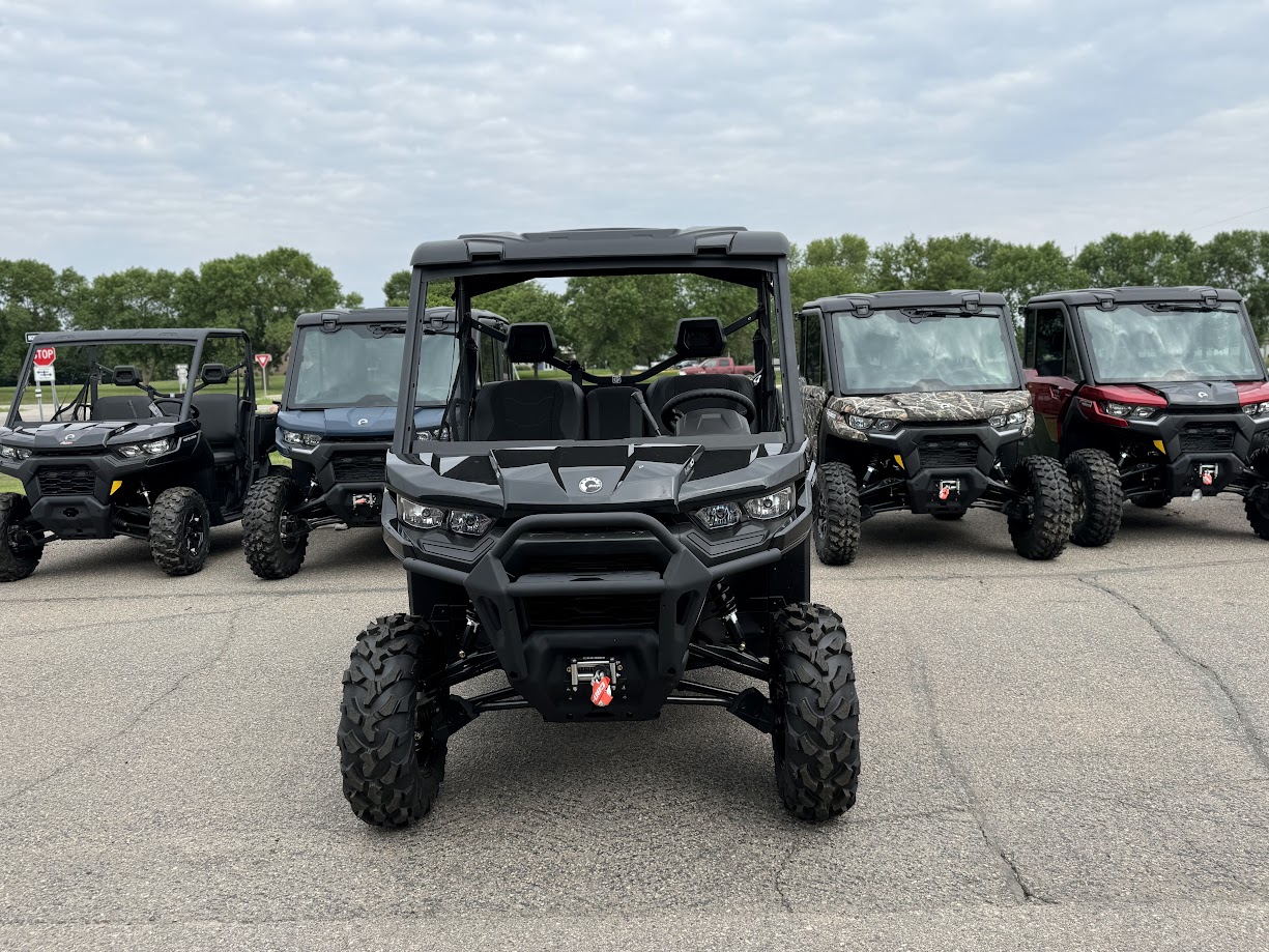 2025 Can-Am DEFENDER XT HD10 - Photo 2