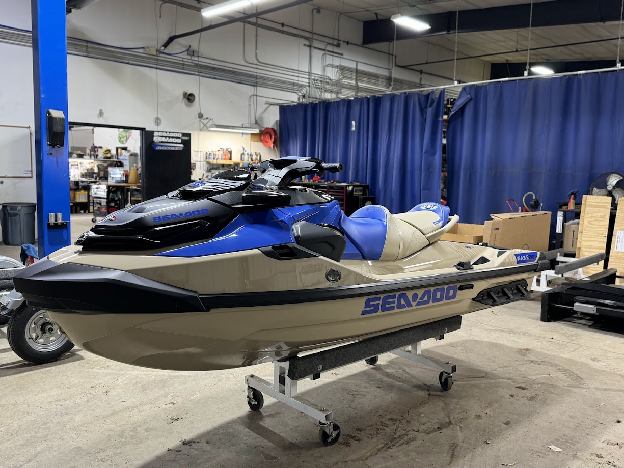 2025 Sea-Doo WAKE PRO 230 AUD IBR IDF - Photo 3