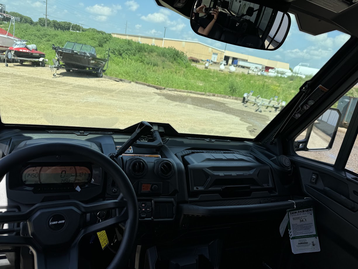 2025 Can-Am DEFENDER MAX HD10 LONE STAR - BLACK OUT EDITION - Photo 11