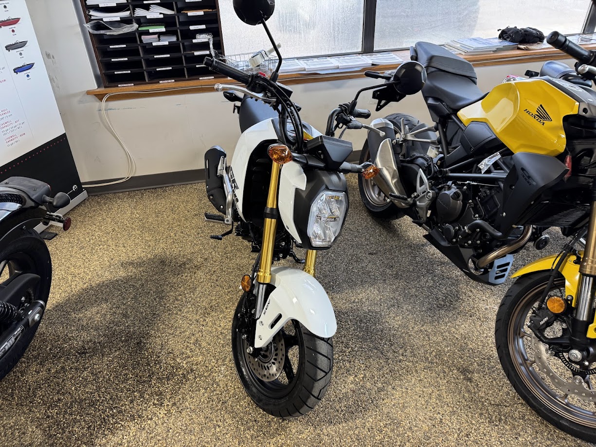 2026 Honda GROM ABS - Photo 2