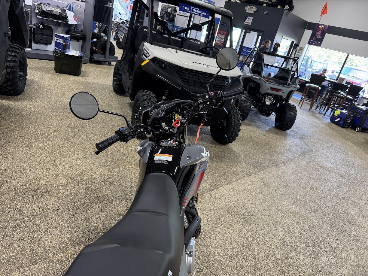 2025 Honda XR150L - Photo 5
