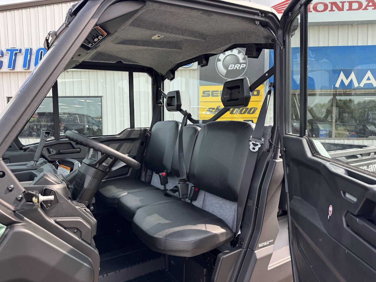 2026 Can-Am DEFENDER DPS CAB HD9 - Photo 5