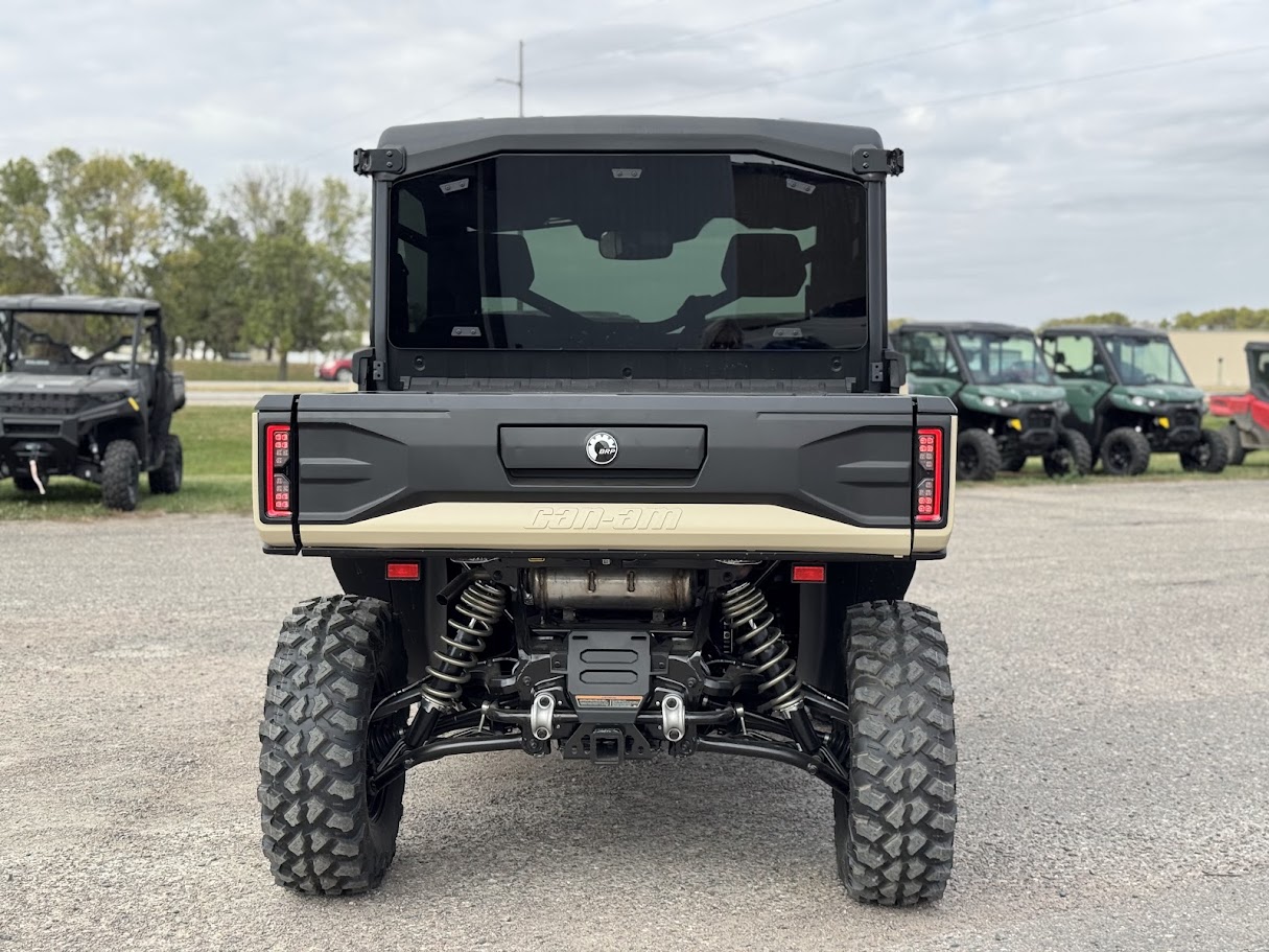 2026 Can-Am DEFENDER LTD HD11 - Photo 4