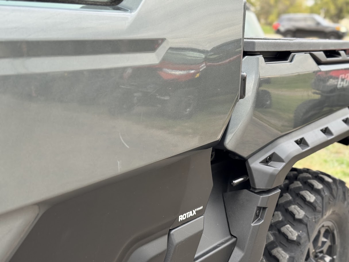 2023 Can-Am DEFENDER HD10 LIMITED - Photo 6