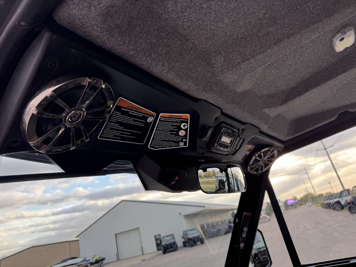 2023 Can-Am DEFENDER HD10 LIMITED - Photo 8
