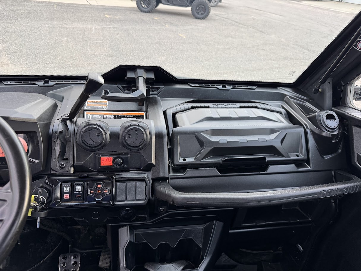 2023 Can-Am DEFENDER HD10 LIMITED - Photo 10
