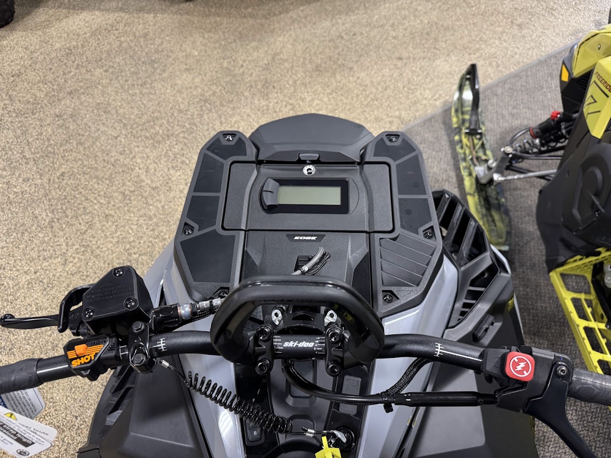 2026 Ski-Doo SUMMIT EDGE 850 TURBO 154 3" SHOT - Photo 7