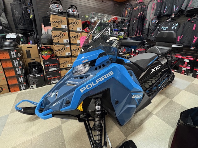2024 Polaris SWITCHBACK XC (DEMO) - Photo 2
