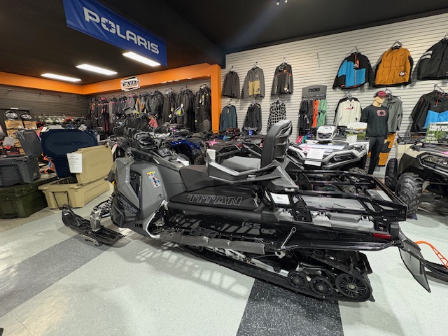2025 Polaris TITAN 650  ADVENTURE 155 - Photo 3