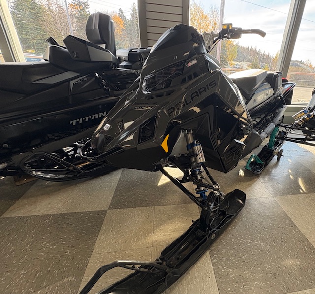 2024 Polaris SWITCHBACK ASSAULT 146 PATRIOT BOOST