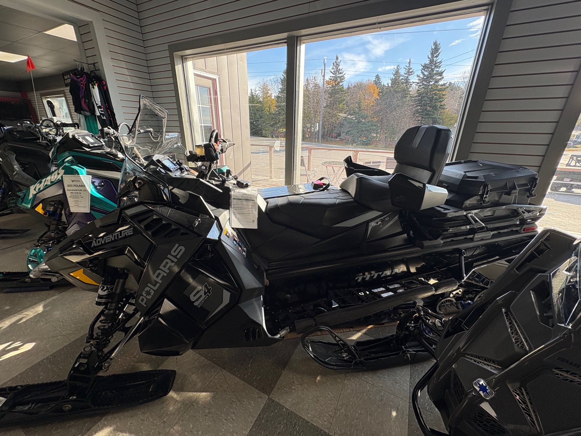 2025 Polaris TITAN ADVENTURE 155 PRO STAR S4 - Photo 2