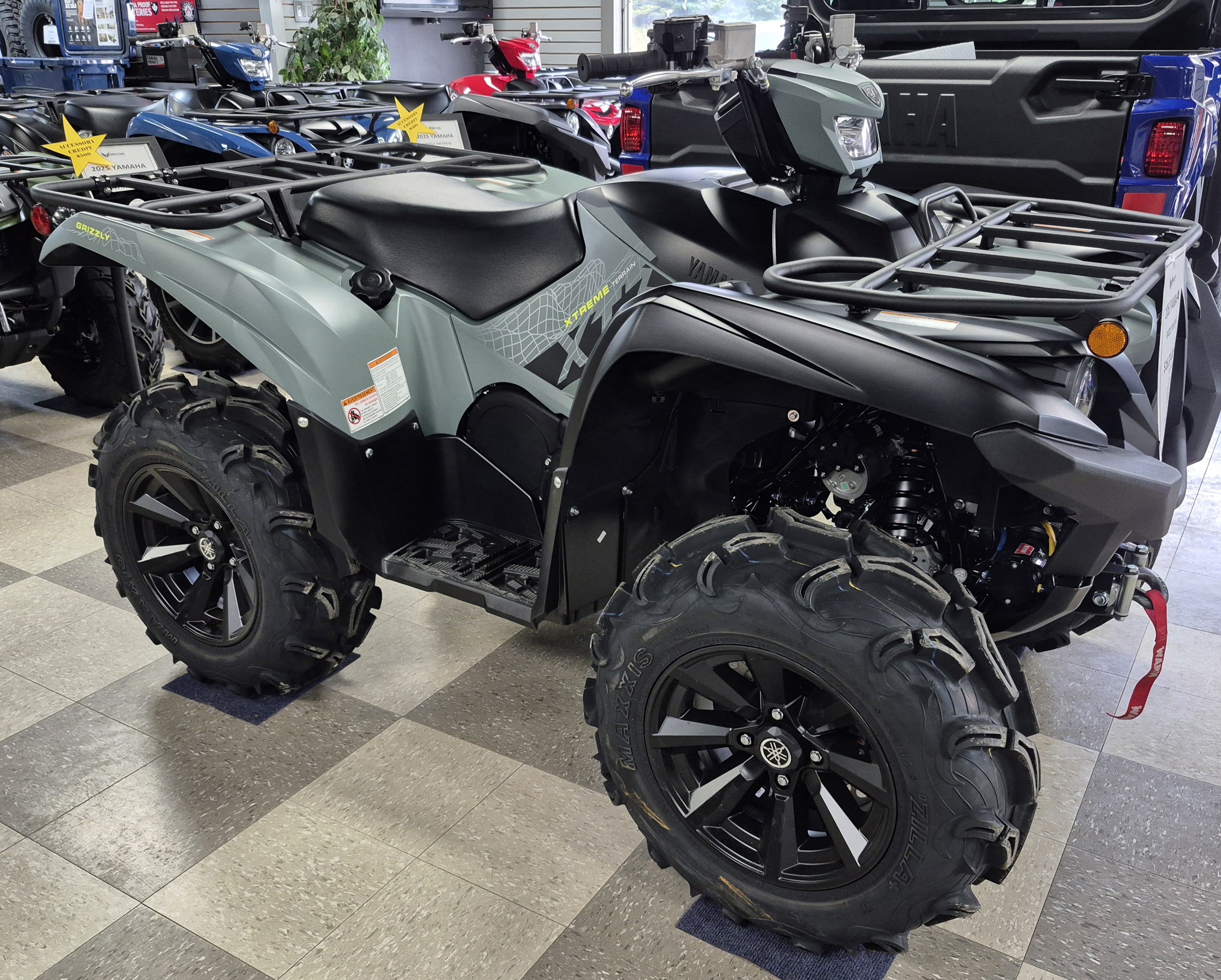 2026 Yamaha GRIZZLY 700 EPS XT-R - Photo 2