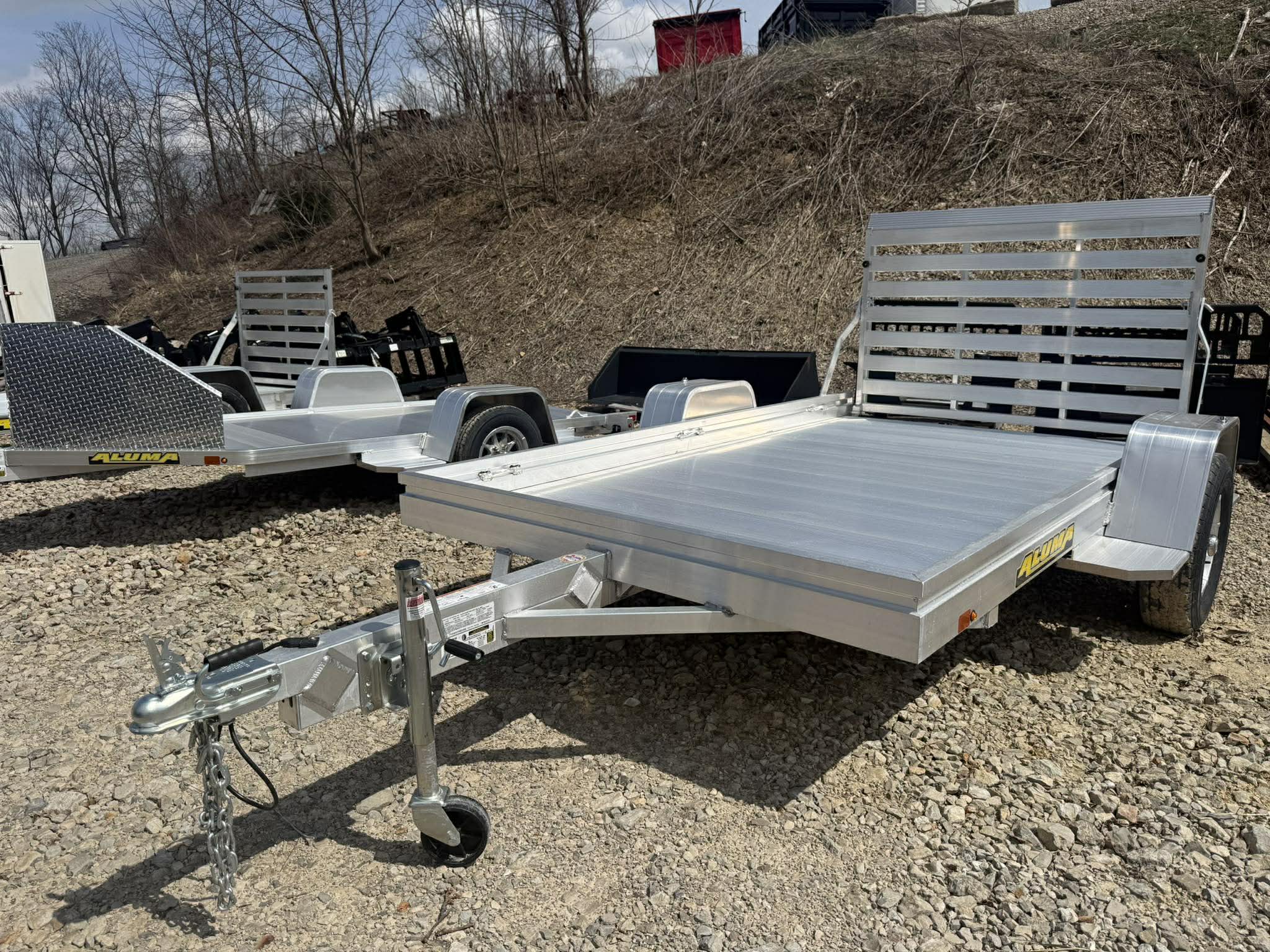 2027 Aluma 6810H