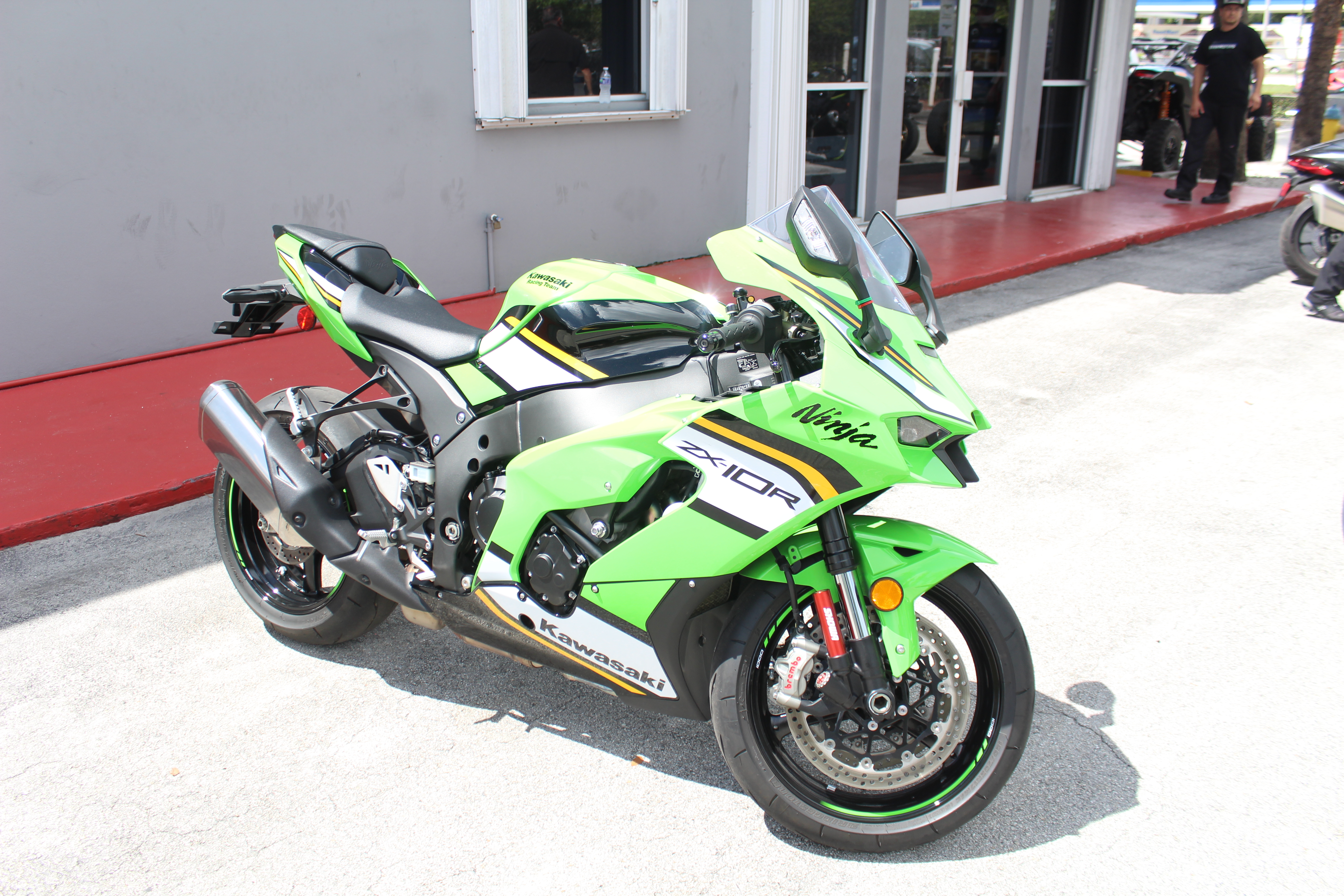 Inventory Unit Detail Evinmotors Miami Miami, FL (305) 651-4999