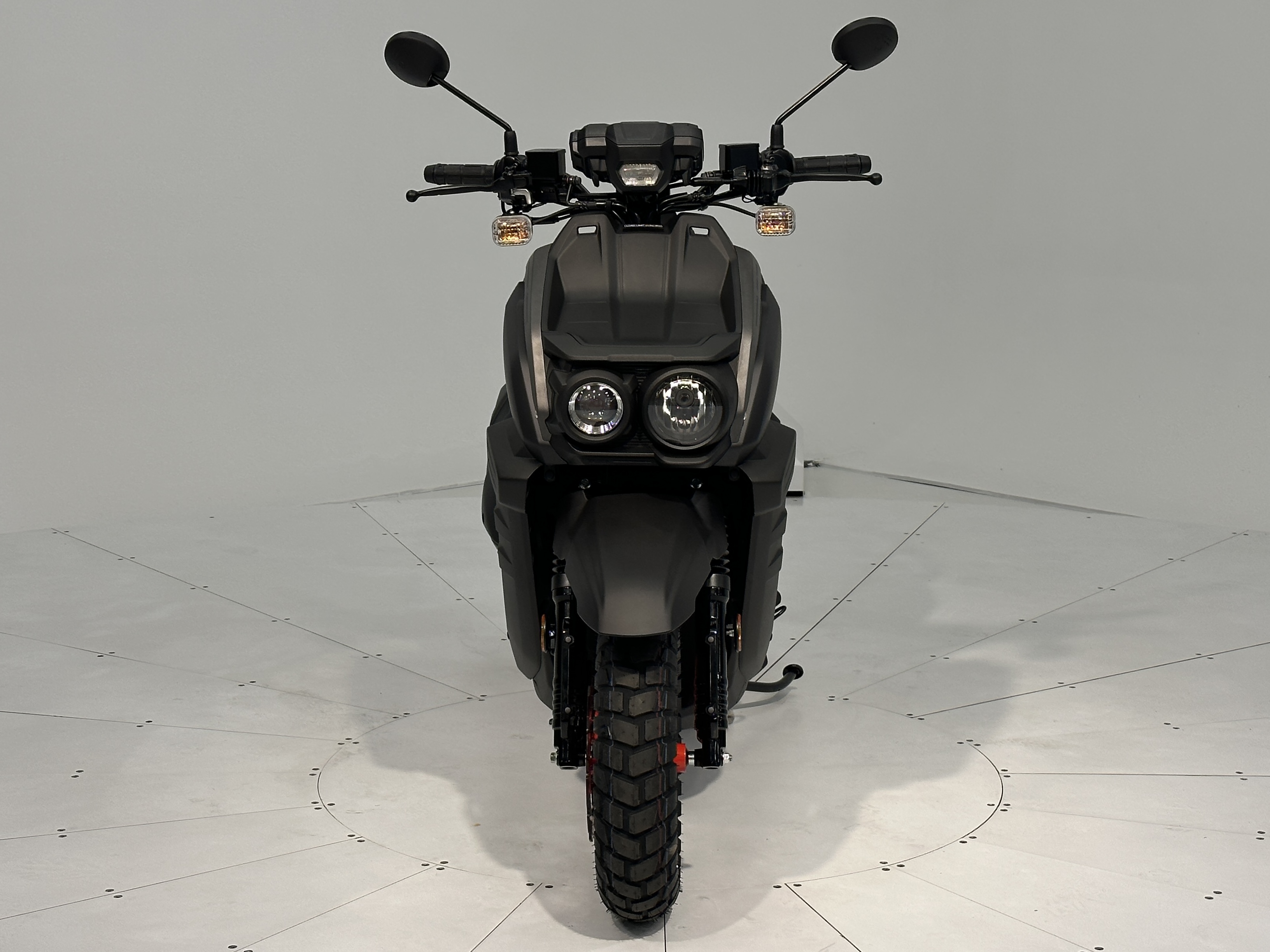 2024 Yamaha Zuma 125 - Photo 4